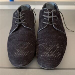 Men's Louis Vuitton Black Suede Lace-Up Shoes